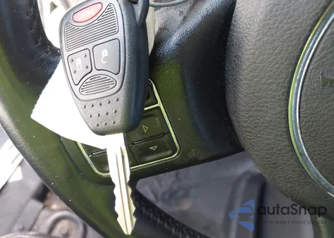 2016 Jeep Wrangler Unlimited Rubicon z USA, uszkodzony, nr VIN 1C4BJWFG6GL321028